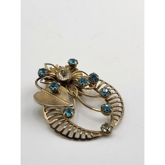 Vintage Blue Rhinestone Flower Heart Brooch Gold Tone Mid Century - Picture 3 of 6